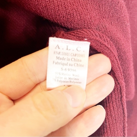 A.L.C. | Merino Wool V-Neck - Picture 4 of 5